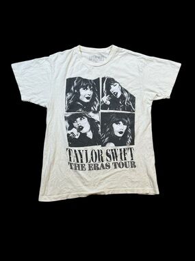Taylor Swift The Eras Tour Graphic Concert Tee T-Shirt Medium M Folklore Cream